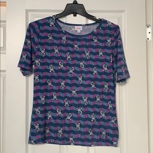 NWOT- LuLaRoe Gigi Disney tee